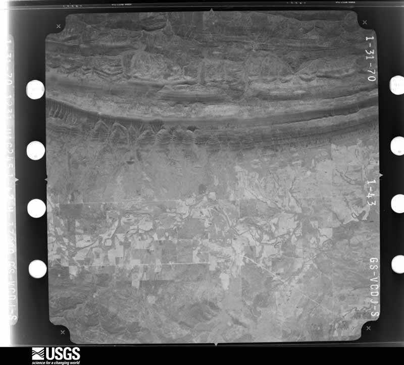 U.S. Geological Survey aerial photograph, 1970-02-08, scale 1:74000