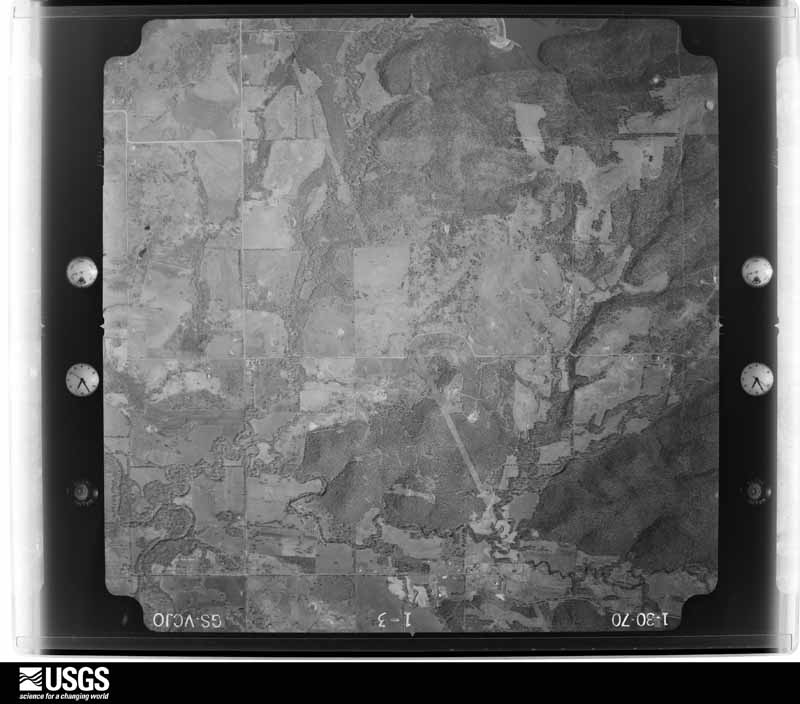 U.S. Geological Survey aerial photograph, 1970-01-30, scale 1:20000