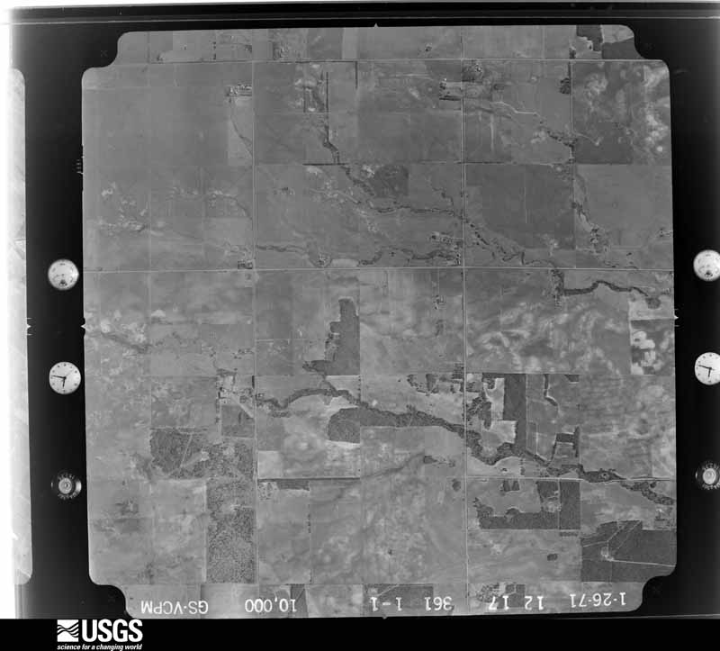 U.S. Geological Survey aerial photograph, 1971-01-26, scale 1:20000