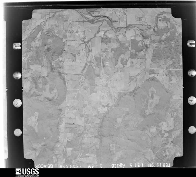 U.S. Geological Survey aerial photograph, 1971-02-13, scale 1:29000