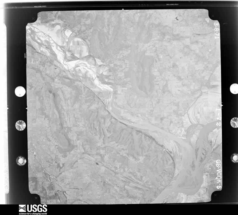 U.S. Geological Survey aerial photograph, 1971-03-08, scale 1:74000