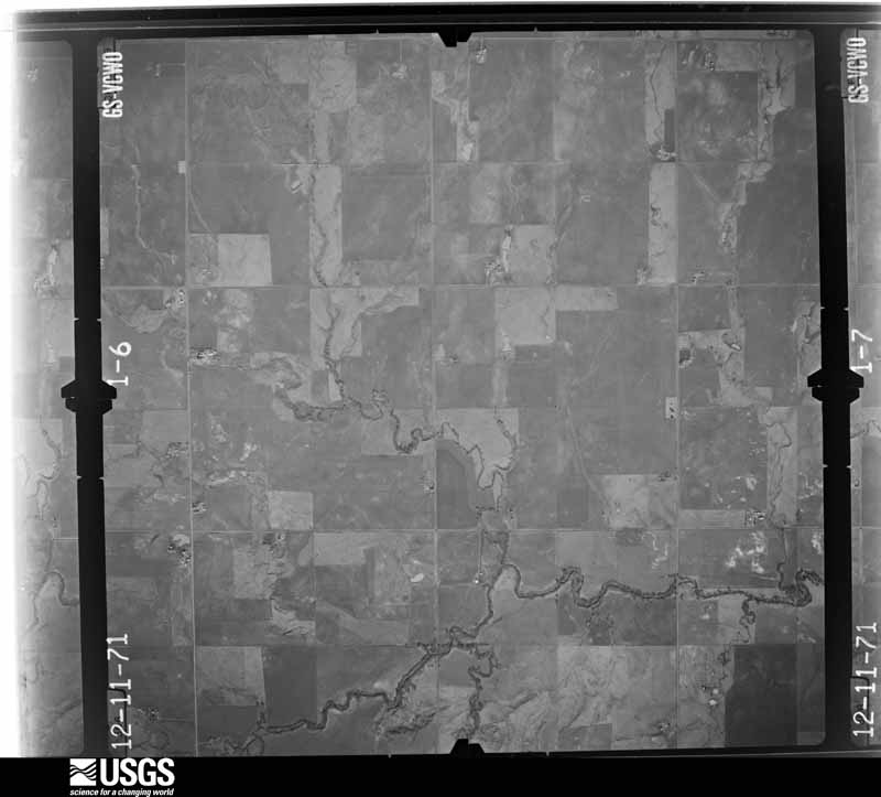 U.S. Geological Survey aerial photograph, 1972-01-11, scale 1:20000