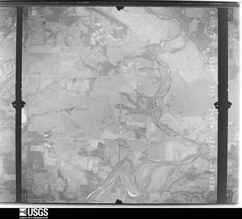 U.S. Geological Survey aerial photograph, 1972-02-27, scale 1:22000
