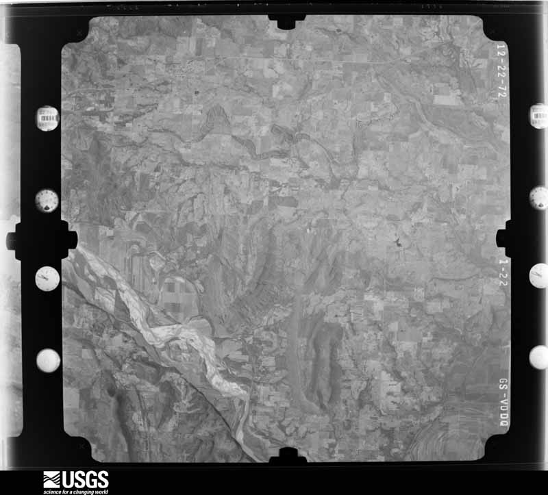 U.S. Geological Survey aerial photograph, 1972-12-22, scale 1:80000