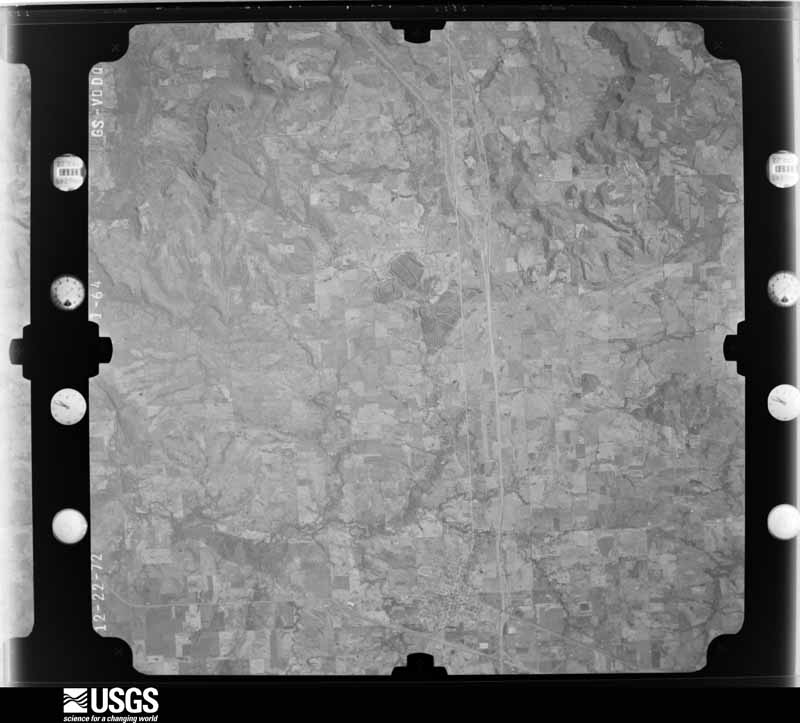 U.S. Geological Survey aerial photograph, 1972-12-22, scale 1:80000