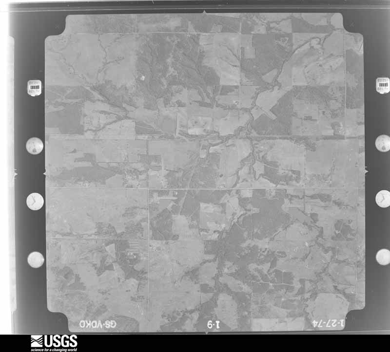 U.S. Geological Survey aerial photograph, 1974-01-27, scale 1:21000