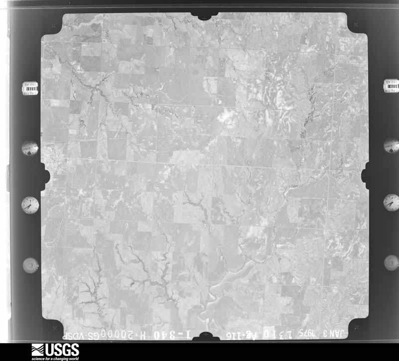 U.S. Geological Survey aerial photograph, 1975-01-01, scale 1:40000