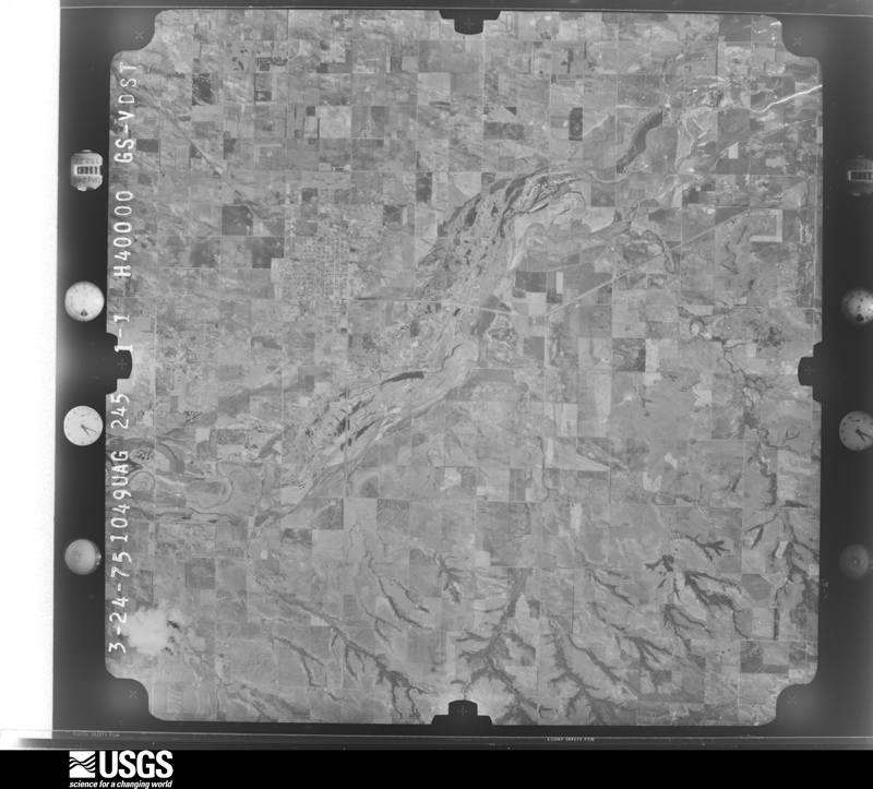 U.S. Geological Survey aerial photograph, 1975-04-03, scale 1:80000