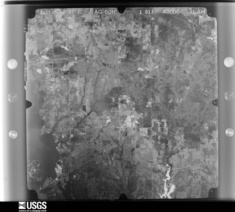 U.S. Geological Survey aerial photograph, 1976-03-21, scale 1:80000