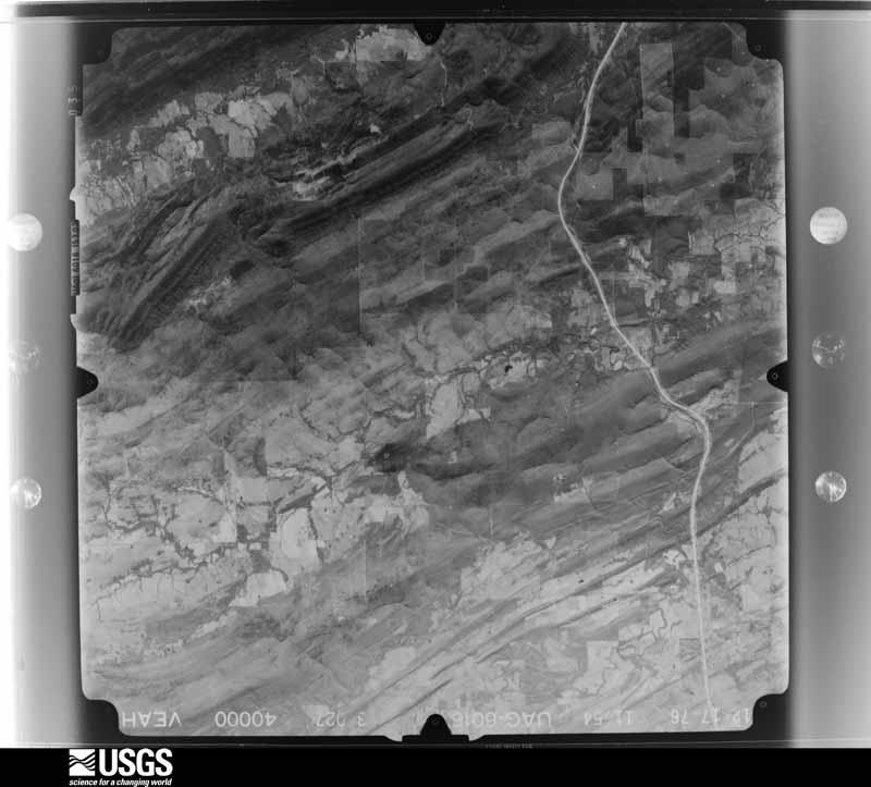 U.S. Geological Survey aerial photograph, 1976-12-17, scale 1:80000