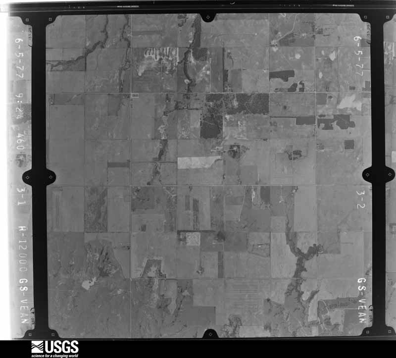 U.S. Geological Survey aerial photograph, 1977-06-05, scale 1:24000