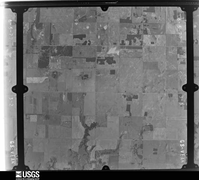 U.S. Geological Survey aerial photograph, 1977-06-05, scale 1:24000