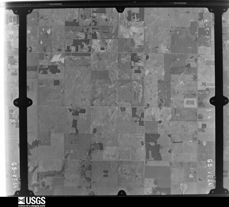 U.S. Geological Survey aerial photograph, 1977-06-05, scale 1:24000