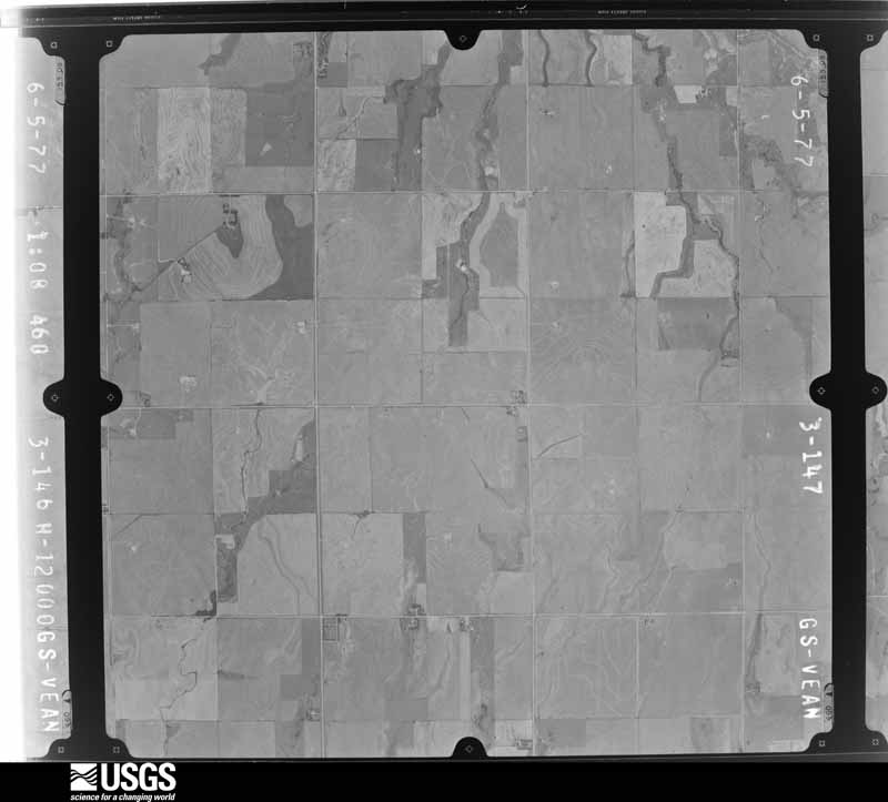 U.S. Geological Survey aerial photograph, 1977-06-05, scale 1:24000
