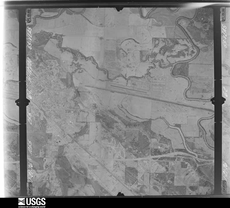 U.S. Geological Survey aerial photograph, 1976-03-13, scale 1:24000