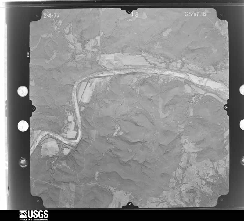 U.S. Geological Survey aerial photograph, 1977-03-07, scale 1:44000
