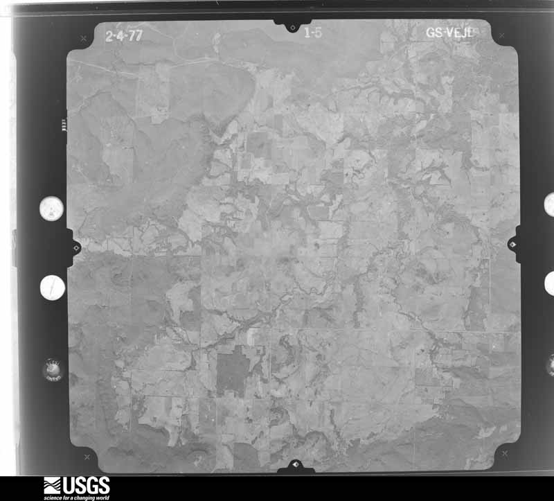U.S. Geological Survey aerial photograph, 1977-03-07, scale 1:44000