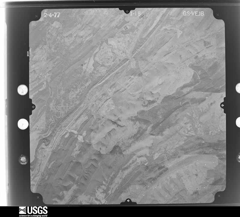 U.S. Geological Survey aerial photograph, 1977-03-07, scale 1:44000