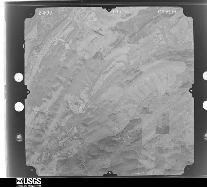 U.S. Geological Survey aerial photograph, 1977-03-07, scale 1:44000