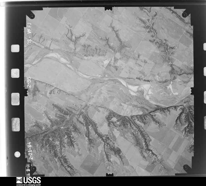 U.S. Geological Survey aerial photograph, 1983-03-11, scale 1:36000