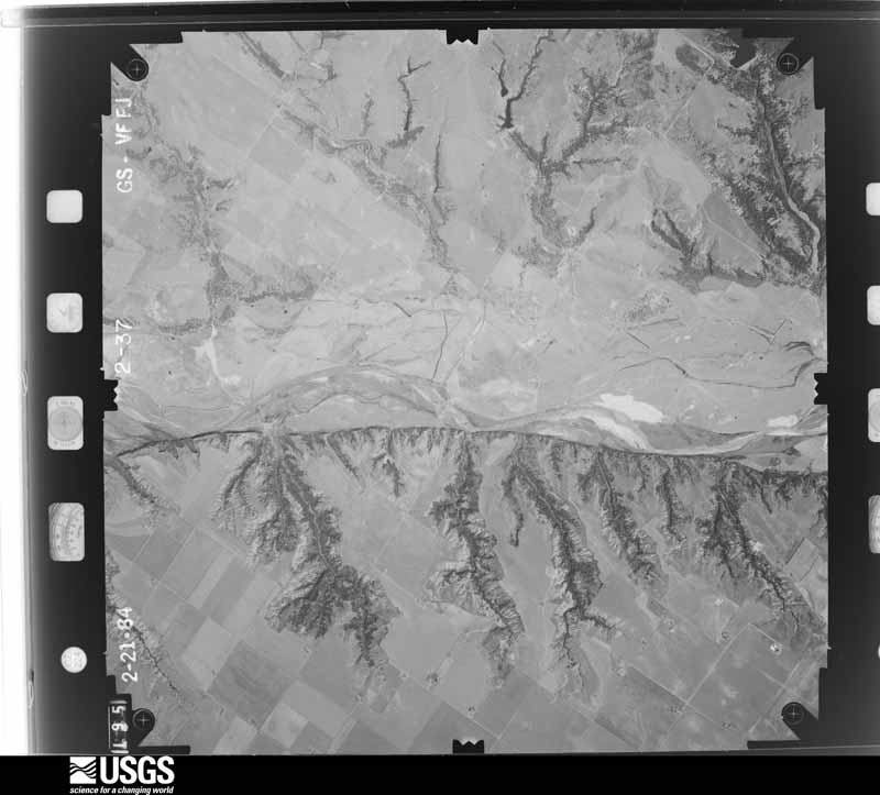 U.S. Geological Survey aerial photograph, 1983-03-11, scale 1:36000