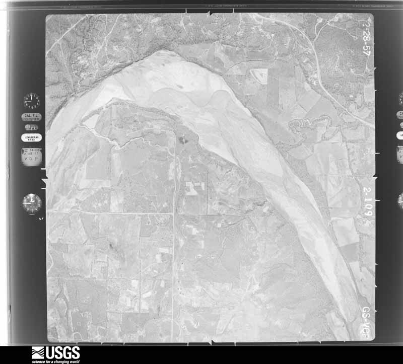 U.S. Geological Survey aerial photograph, 1957-03-01, scale 1:17000