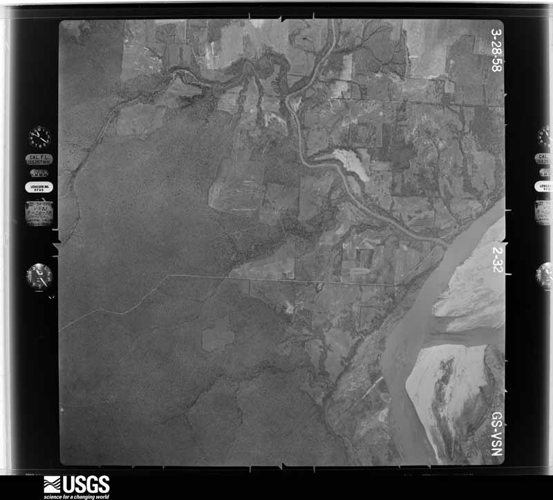 U.S. Geological Survey aerial photograph, 1958-04-12, scale 1:17000