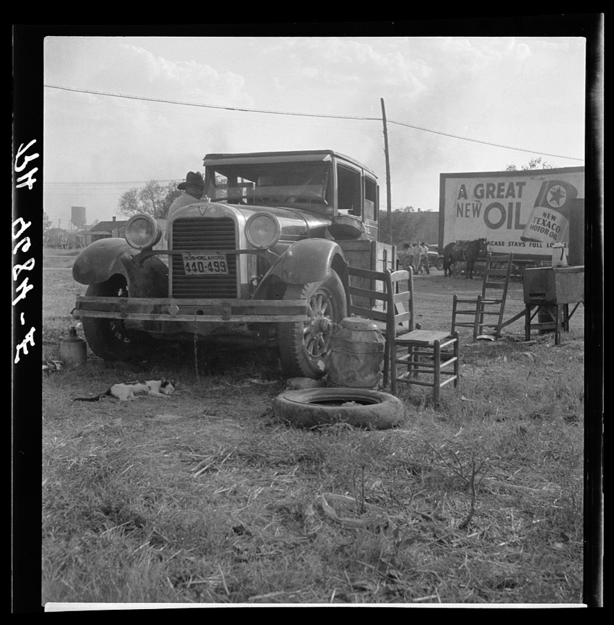On the move. Wagoner, Wagoner County, Oklahoma