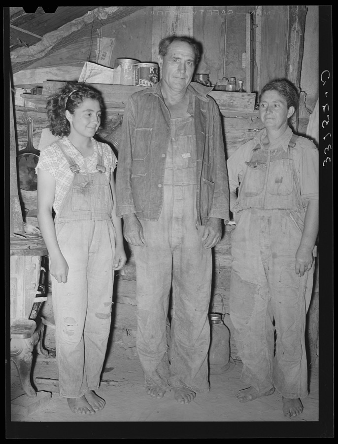 Indian agricultural workers. McIntosh County, Oklahoma