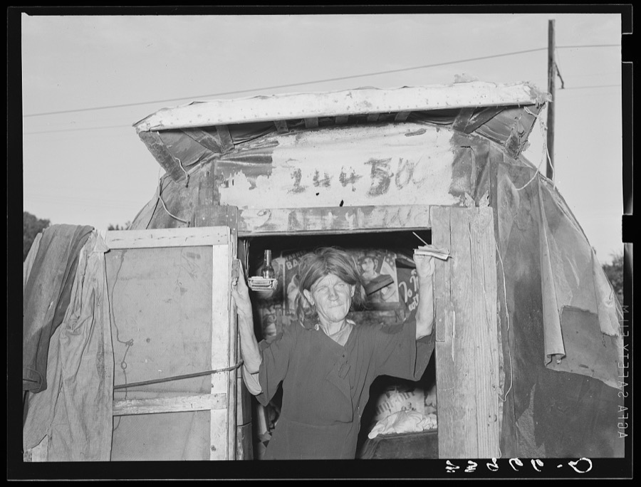 Woman living in camp near Mays Avenue. Oklahoma City, Oklahoma. See 33965 and general caption no. 21