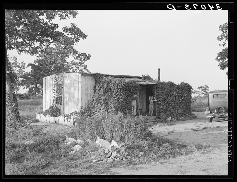 Home of unemployed oil worker. Seminole, Oklahoma