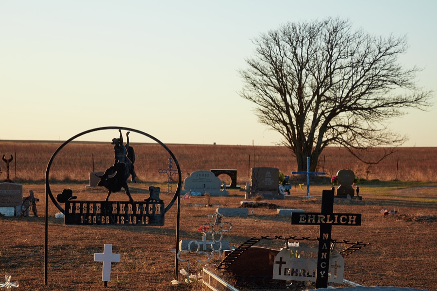 A true "country cemetery" that buries the dead of the small city of Foraker, in Osage County, Oklahoma, on the edge of a vast tallgrass preserve owned and managed by the Nature Conservancy