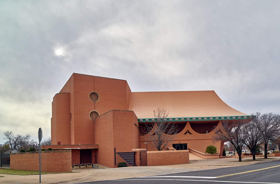 The Bartlesville Community Center, a performing-arts facility in Bartlesville, Oklahoma, opened in 1982