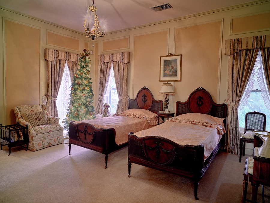 Guest room at the Frank Phillips Home in Bartlesville, Oklahoma