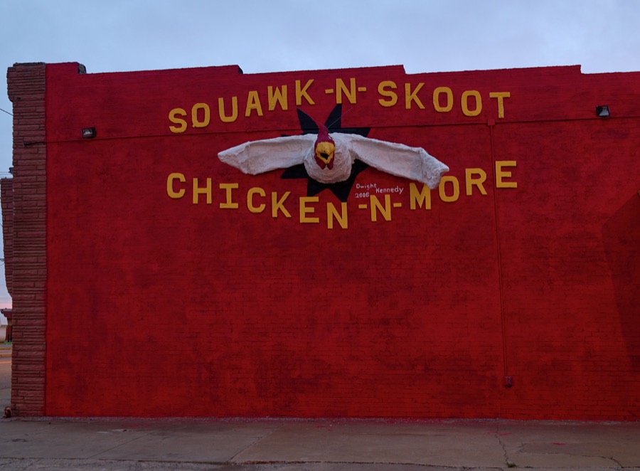 This is a business in El Reno, Oklahoma, that likes to use the "n" abbreviation for "and"