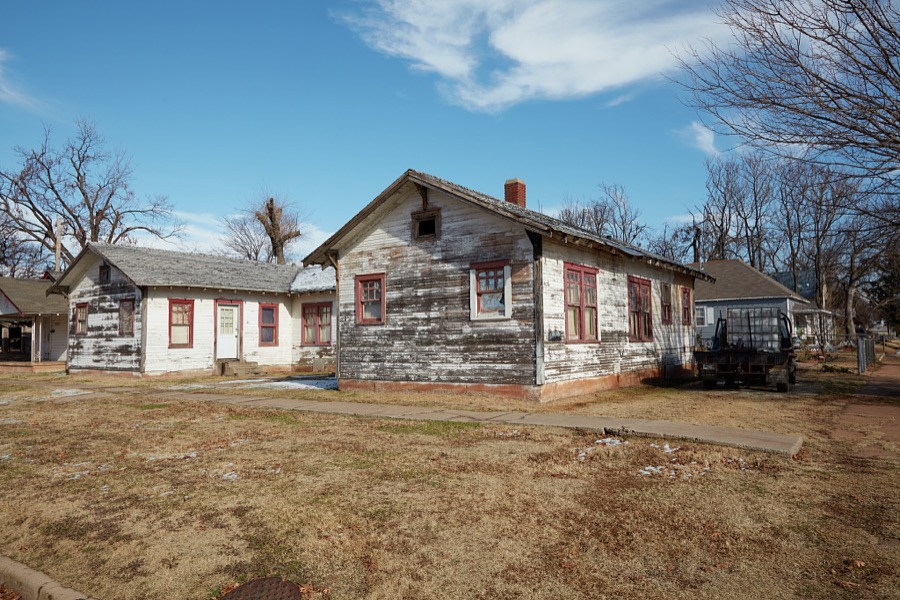 Homes just off Main Street in Anadarko, a small city in southwest Oklahoma that (as of 2020) has been struggling with dropping population, increasing unemployment and a downturned local economy