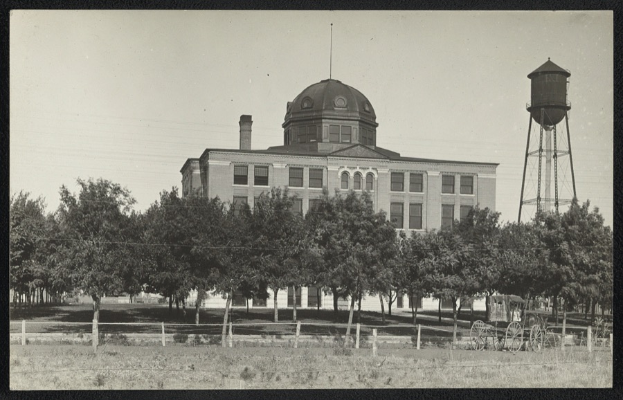 Watonga C.H. [Court House], Blaine Co., Okla