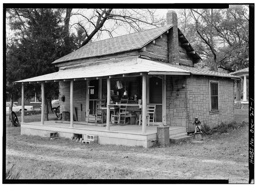 Dr. Irvin D. Leoser Log Cabin, 119 West Smith Street, Tahlequah, Cherokee County, OK