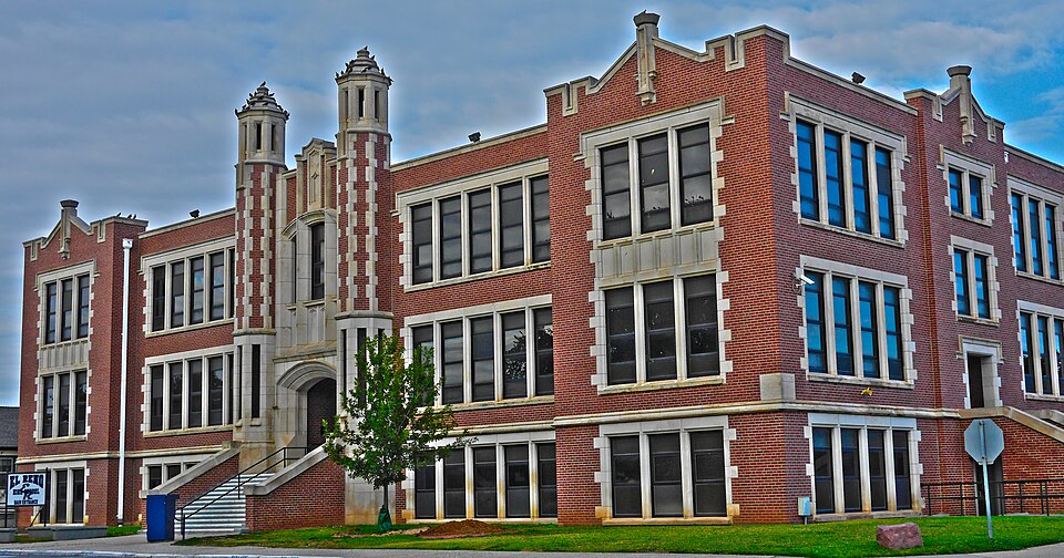 Photograph of El Reno High School
