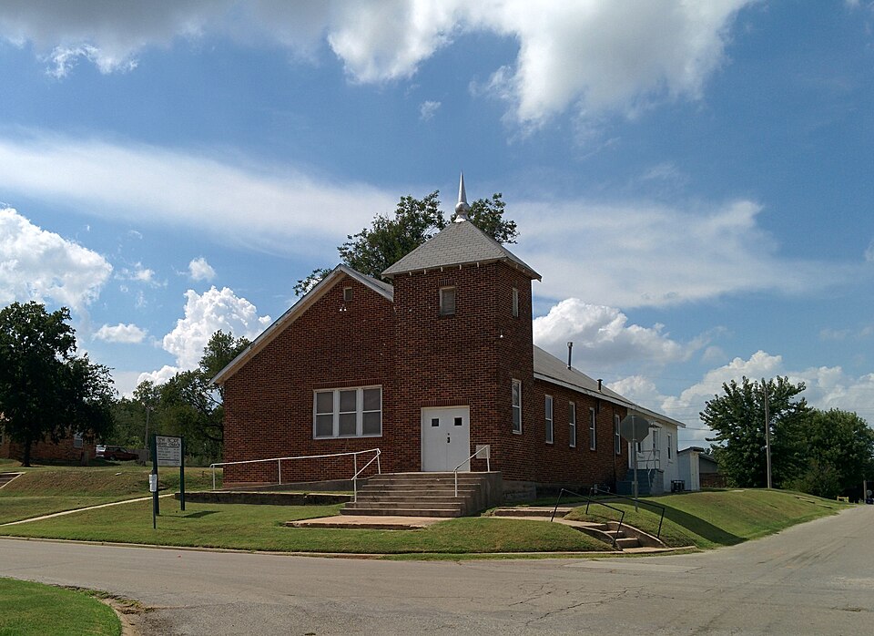 Photograph of New Hope Baptist Church (Chickasha, Oklahoma)