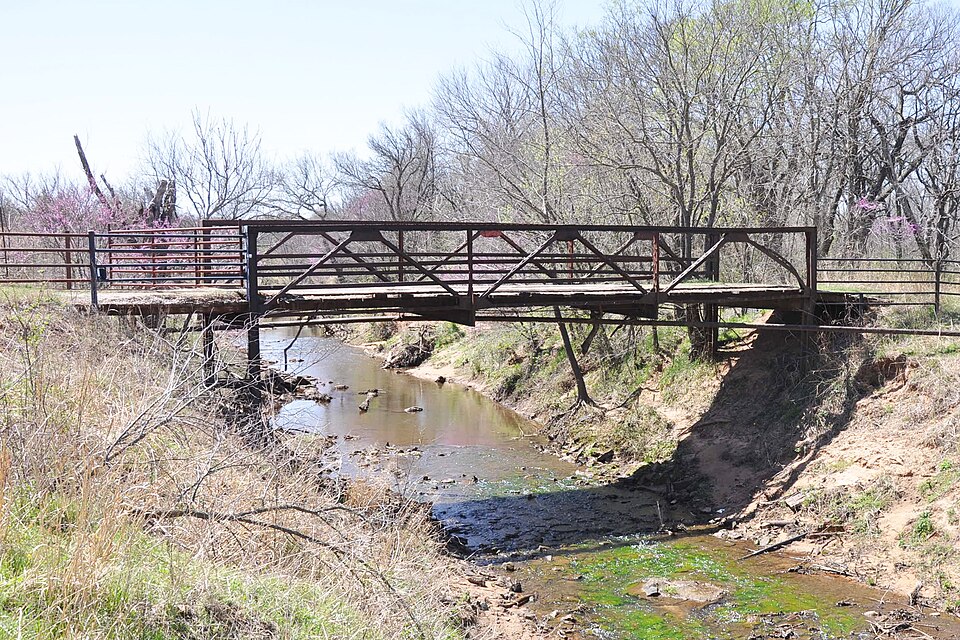 Photograph of Little Deep Fork Creek Bridge