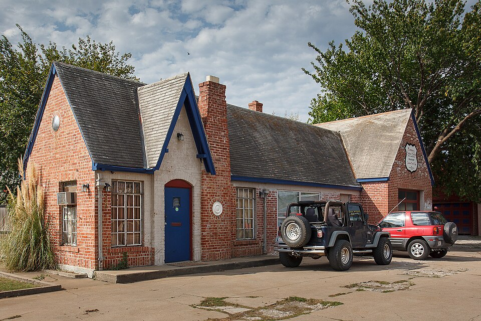 Photograph of Phillips 66 Station No. 473