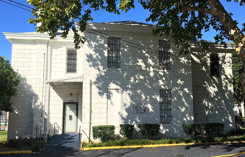 Photograph of Love County Jail and Sheriff's Residence