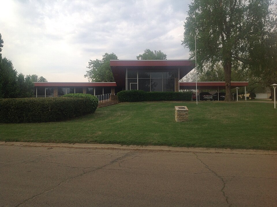 Photograph of The Bassett House
