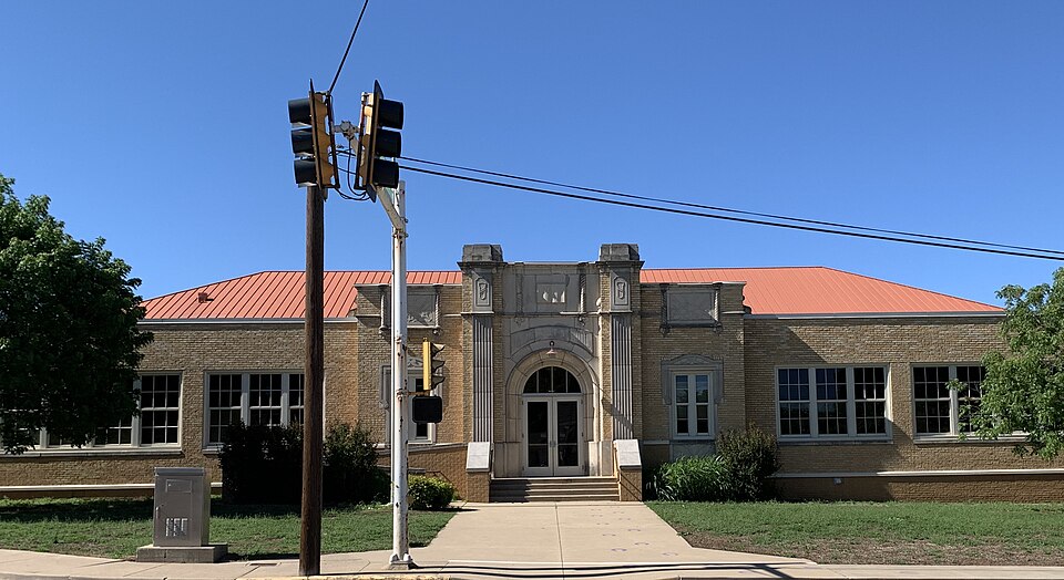Photograph of Roosevelt Elementary School