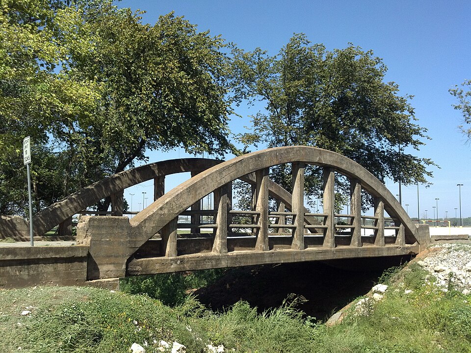 Photograph of Squirrel Creek Bridge