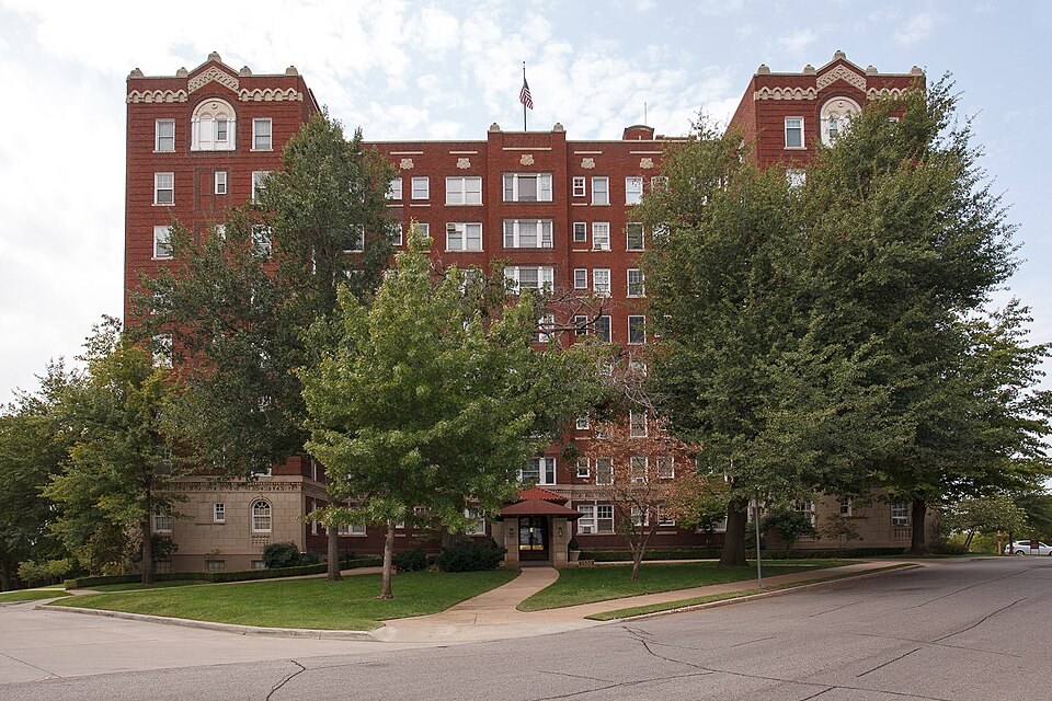 Photograph of Sophian Plaza Apartment Hotel