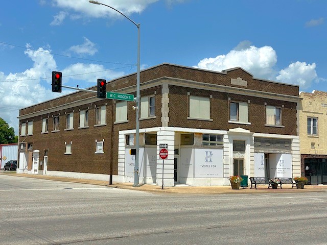 Photograph of Fox Hotel