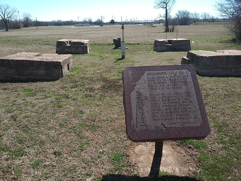 Photograph of Oklahoma City Discovery Well