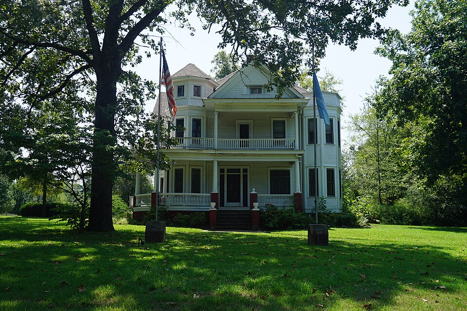 Photograph of Barnes-Stevenson House